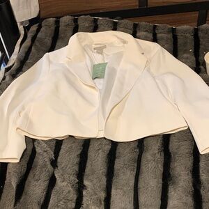 #581 NWT “H&M” Cream Women's Blazer